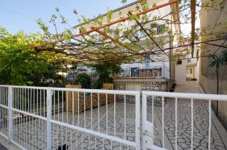 Apartments Jasminka - Selce - 1