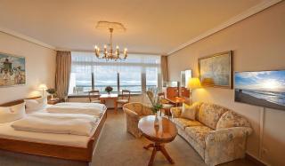Strandhotel Monbijou GmbH garni - Westerland - 0