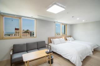 Jeju Central Park Residence - 6
