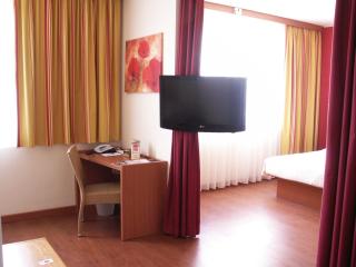 NEXTO DORMERO Hotel Budapest - Budapest - 9