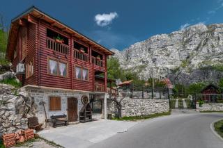 Holiday Village Ostrog - Nikšić - 8