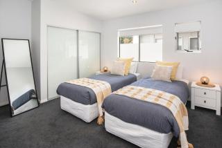 LUKA ON TOWN VIEW - 2