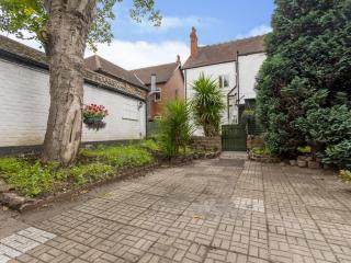 The Cotswold - 3