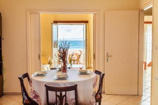 On the Beach - Akroyali Family Lodging - 7