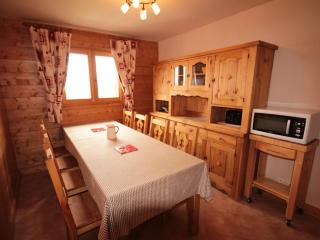 Appartement haut de gamme 10 pers avec piscine, parking, proche pistes – Villard-sur-Doron - FR-1-293-302 - Villard-sur-Doron - 4
