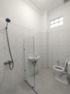 Ayodya Inn , Yogyakarta Lodging , Digital Nomads , Entrepreneurs Centre , CoWorking Space , CoLiving , Kost Lengkap , Exclusive Boarding House and Student Accommodation in Jogjakarta City Center ! - Yogyakarta - 9