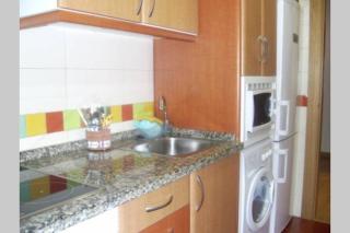 ApartamentosArturo Llanes LaPlaza 2ºC - Llanes - 2