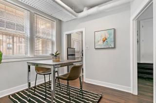 Inviting 1-Bedroom Apt with Wi-Fi - Oakdale SG - Chicago - 7