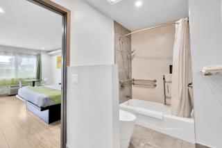 Exclusivo Inn and Suites - Lakewood - 3