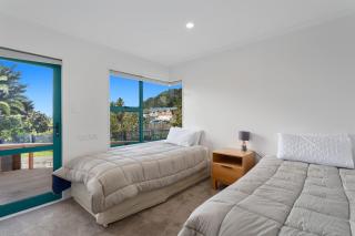 The Lights House - Beachfront Ohope Holiday Home - Ohope Beach - 1