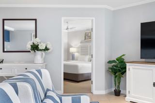 Hamptons Meets Hervey Bay In Upmarket Resort - Ocean Views - Hervey Bay - 3