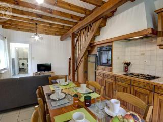 Gîte au calme avec terrasse, BBQ, ping-pong, rando/VTT, proche St-Bonnet-le-Château, wifi gratuit - FR-1-496-122 - Apinac - 6