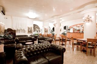 Hotel Azzurra di Gobbi Gestioni srl - 4