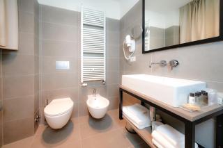Bergamo Inn 15 - 1