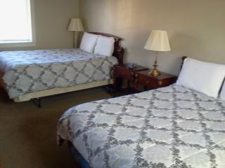 Golden Gate Lodging - Plattsburgh - 3
