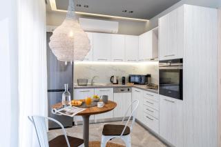 Elia & Anthos Deluxe Suites - Ixia - 4