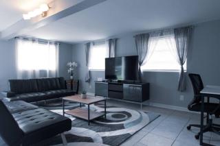Spacious Family-sized Home in Central Location - Jacksonville - 1