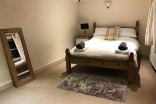 Quirky 3 bedroom property - 7