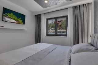 Luxury Promajna Beach Apartment - Promajna - 7
