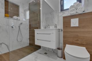 Luxury Promajna Beach Apartment - Promajna - 1