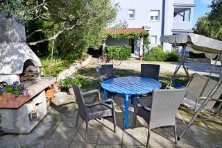 apartmani Novotny plavi - Banjol - 1