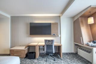 Courtyard by Marriott Fargo - Fargo - 2