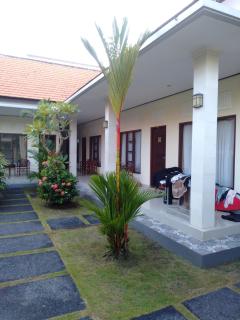 Purnama Guesthouse - Canggu - 9