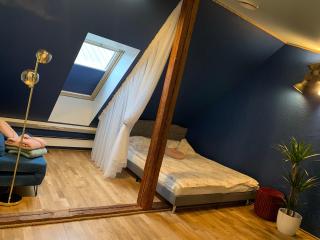 Rüütli Residents - 1