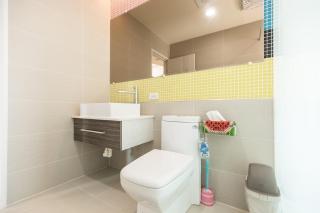 28.5 Bed and Breakfast - 3