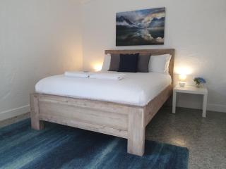 Busselton Holiday Units - Busselton - 4