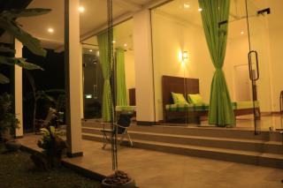 Elegant Lake House - Tissamaharama - 9