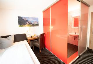 Stadthotel Giengen - Giengen an der Brenz - 3