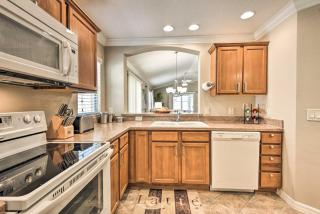 Sunny Courtyard Villa with Patio Golf and Dine! - The Villages - 1
