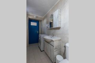 Eva's Guesthouse - 8