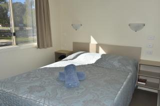 Ball Park Caravan Park - Corowa - 3