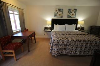 Mariners Cove Inn - 5