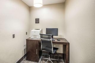 Sleep Inn & Suites Tallahassee-Capitol - Tallahassee - 4
