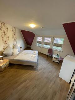 Gästehaus zum Surgrund - 4