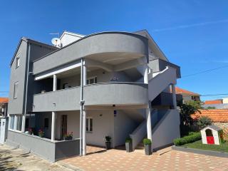 Apartments Nada - Sukošan - 3