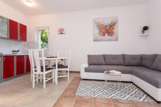 Lara - apartment near the beach - Vrbnik - 7