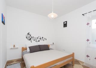 Lara - apartment near the beach - Vrbnik - 5