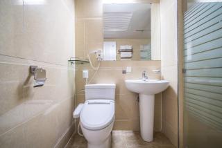 Breeze Bay Hotel - Seogwipo - 2