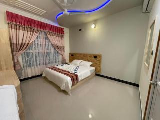 Ocean Waves Inn - Gaafaru - 1
