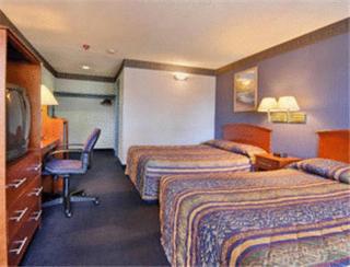 Super 8 by Wyndham Milford/New Haven - 9