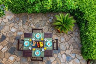 Small House with Garden & View - Promírion - 3