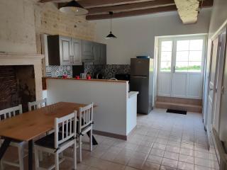 LE LOGIS DE LA PIERRE - Périgné - 8