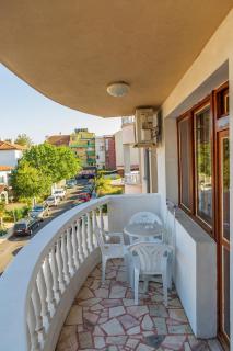 Хотел Бриз - 2