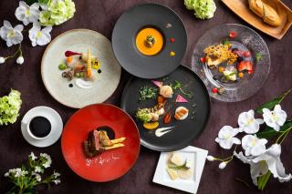 Hotel Neu Schloss Otaru - 1