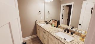 Spacious deluxe house for you, your family and friends - Charlotte - 9