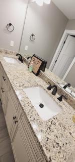 Spacious deluxe house for you, your family and friends - Charlotte - 1